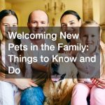 family of 4 and golden retriever